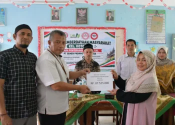 Bantuan untuk Drumband dan Pelatihan Satpam Dorong Pemberdayaan Pemuda Koto Lua