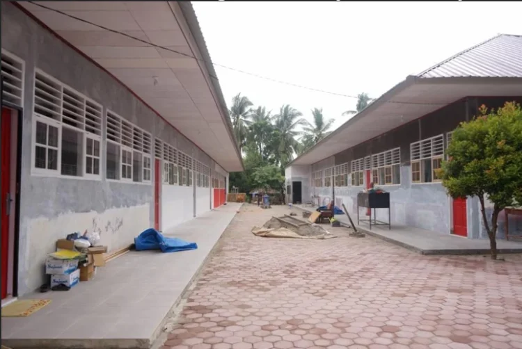 Rehabilitasi SDN 04 Baringin Kota Padang mencakup pembangunan enam ruang kelas, dua ruang administrasi, penataan lingkungan sekolah serta pengadaan mebel Foto: Tim Media Satgas PRR.